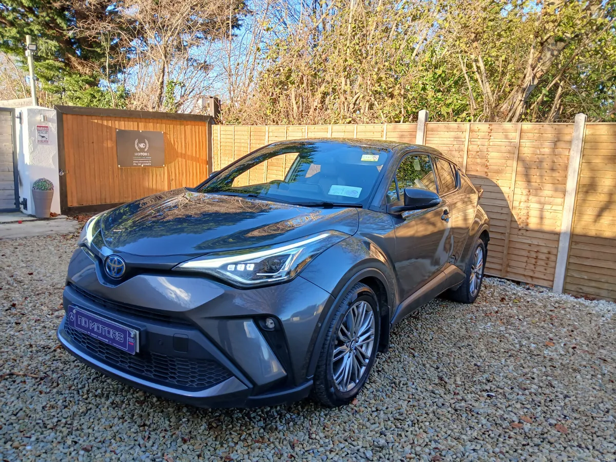 🆕️2022 Toyota C-HR 1.8 HYBRID SOL  0.7kw🆕️ - Image 3