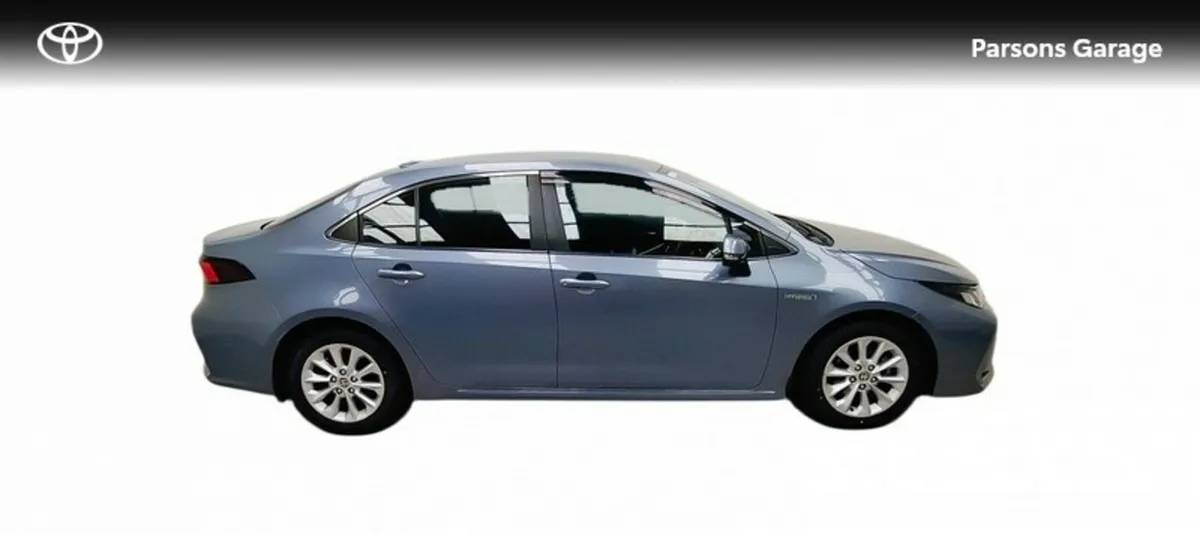 Toyota Corolla HYB LUNA SALOON 4DR AUTO HYBRID - Image 2