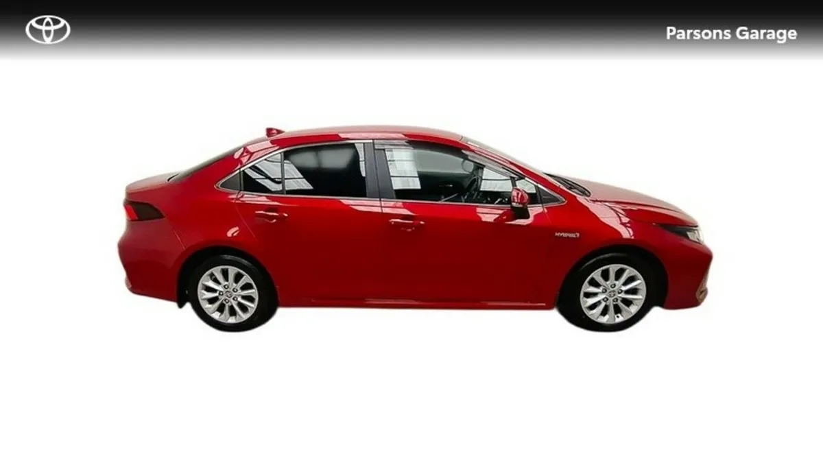 Toyota Corolla COROLLA HYB LUNA SALOON - Image 3