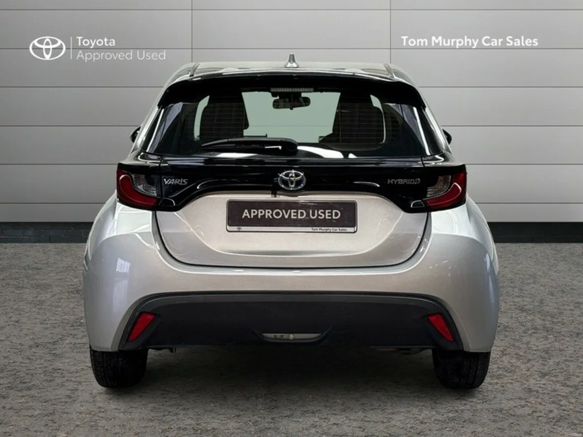 Toyota Yaris yaris hybrid luna - Image 4