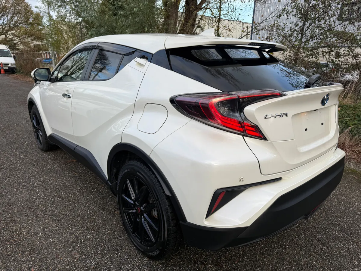 Toyota CH-R - Image 3