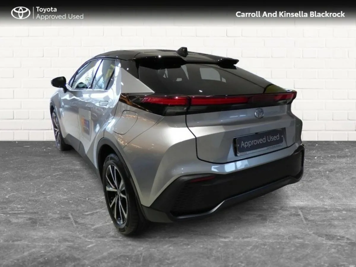 Toyota C-HR Hybrid Sport+ - Image 2