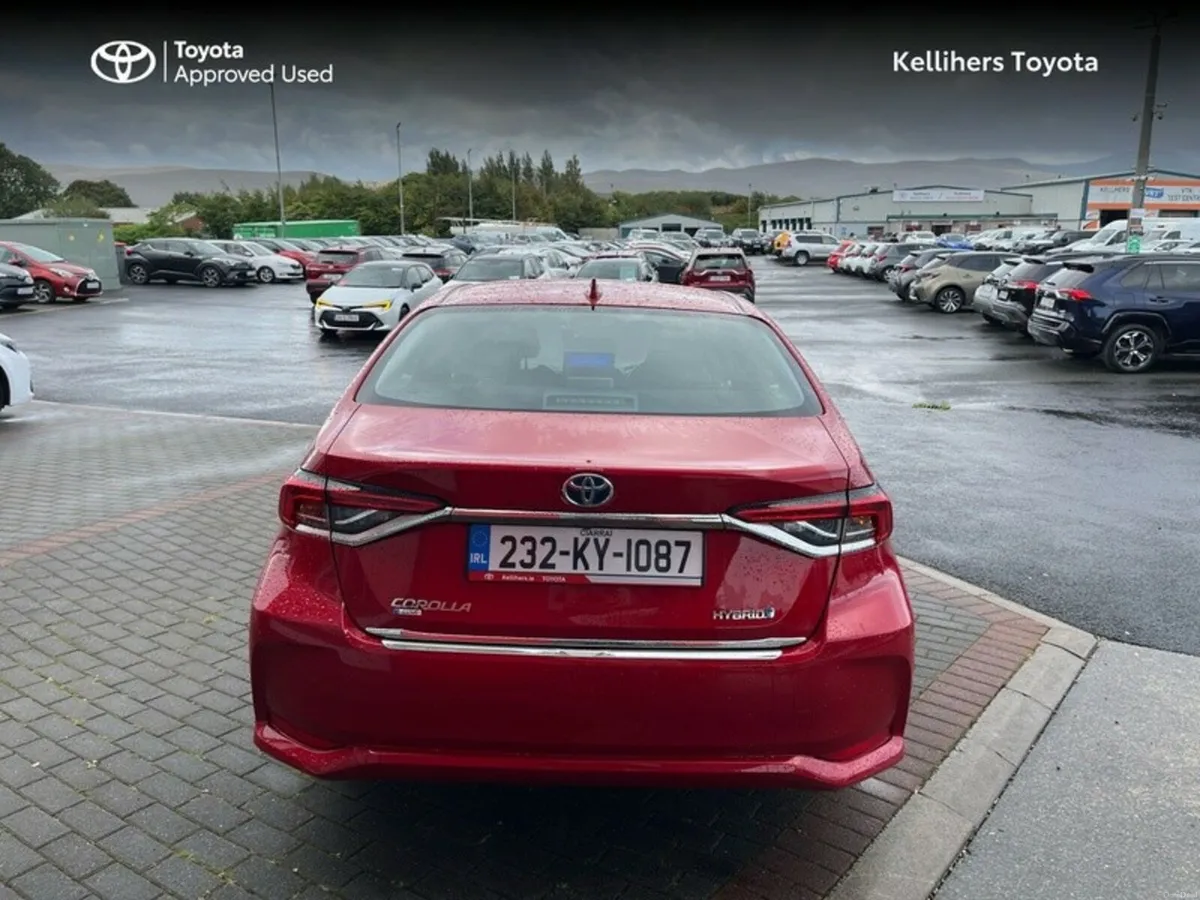 Toyota Corolla COROLLA LUNA SALOON - Image 4