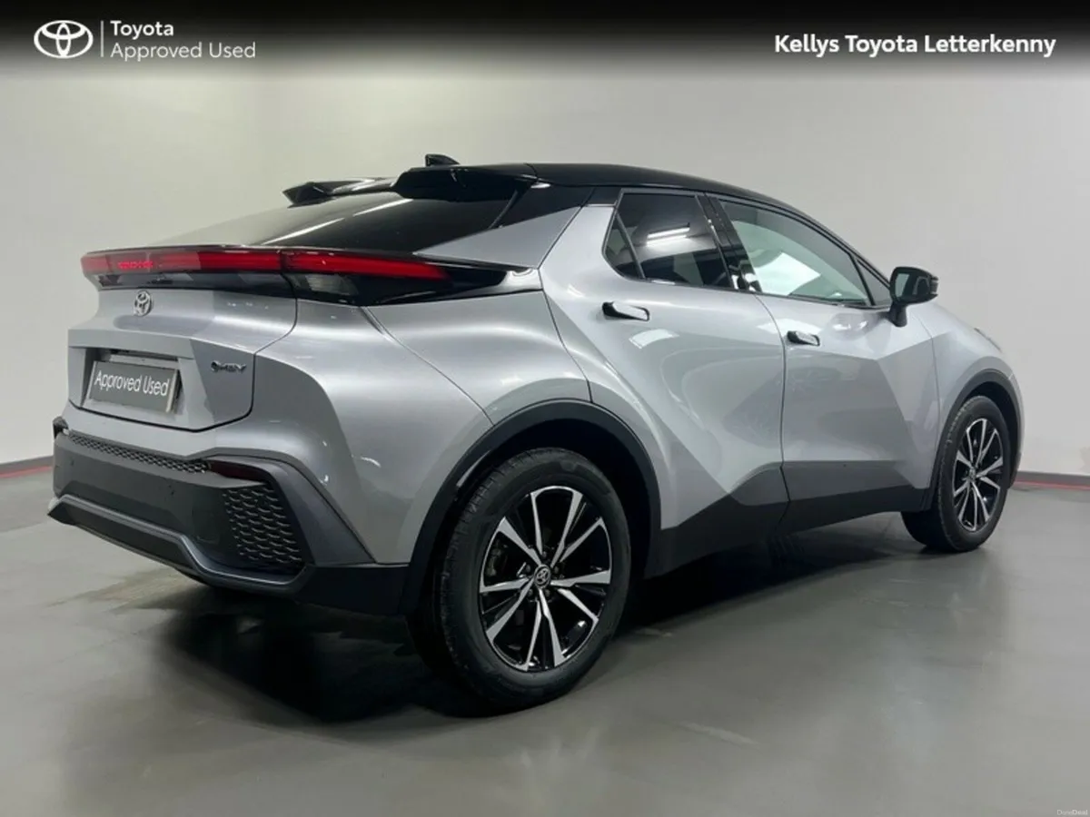 Toyota C-HR C-HR HYBRID SPORT+ FANTASTIC FEATURES - Image 2