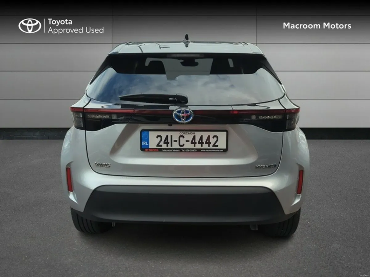 Toyota Yaris Cross FRESH SELECTION OF TRADE-INS YA - Image 4