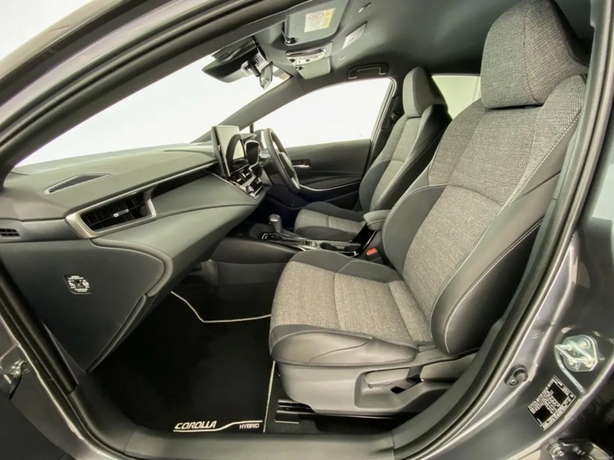 Toyota Corolla Hybrid Luna Sport - Image 6