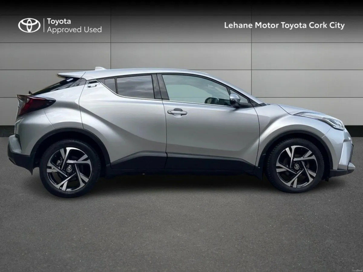 Toyota C-HR HYBRID SPORT 4DR AUTO - Image 3