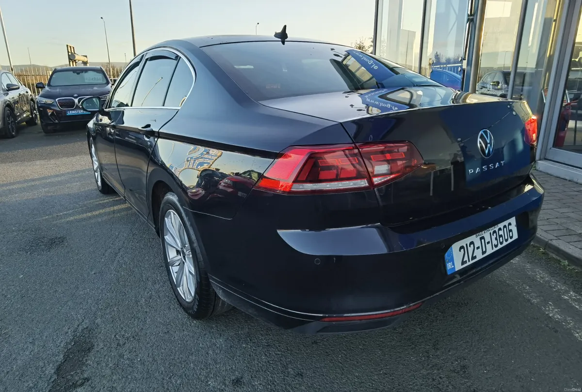 VOLKSWAGEN PASSAT 2.0TDI BUSINESS AUTOMATIC - Image 6