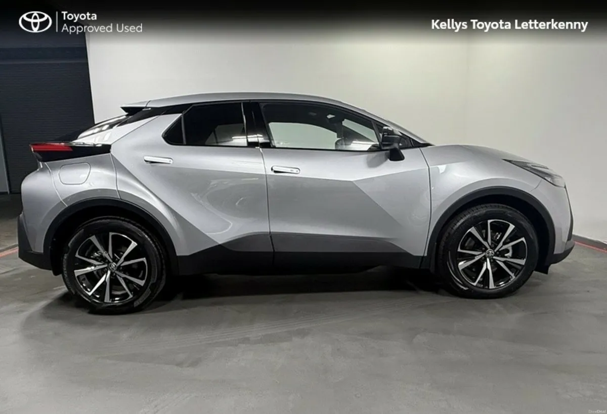 Toyota C-HR C-HR PHEV SPORT 2 Litre Plug In * €140 - Image 3
