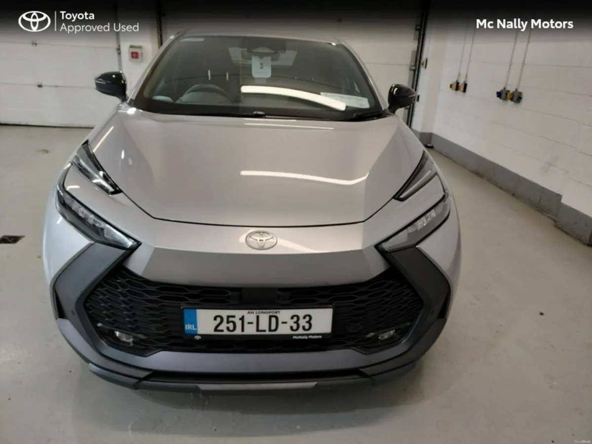 Toyota C-HR HYBRID SPORT DEMO + ACCESSORIES PCP AV - Image 5