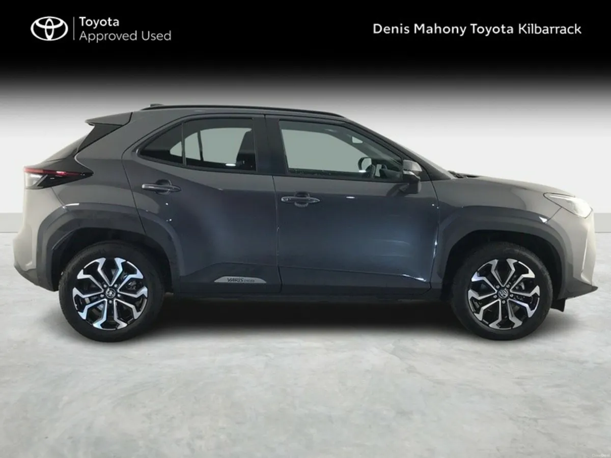 Toyota Yaris Cross L-SPORT MONO 3 YEARS FREE SERVI - Image 3