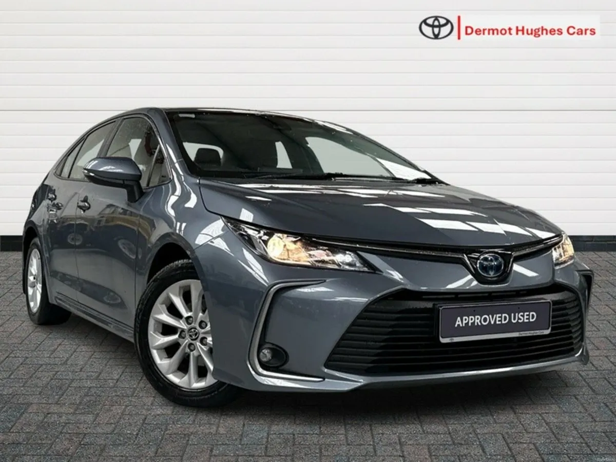 Toyota Corolla HYBRID LUNA 4DR AUTO - Image 1