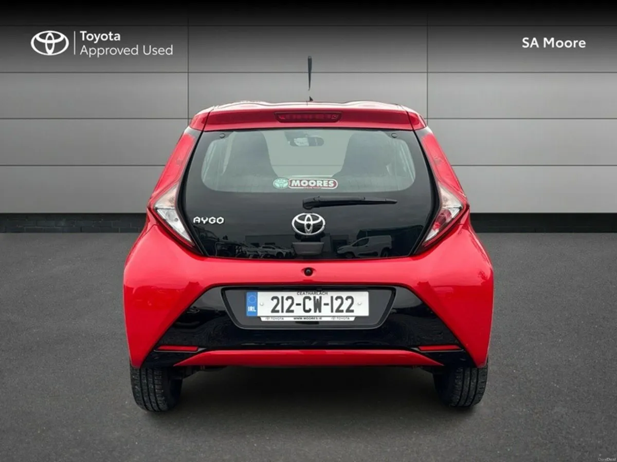 Toyota Aygo 1.0 X-PLAY - Image 4