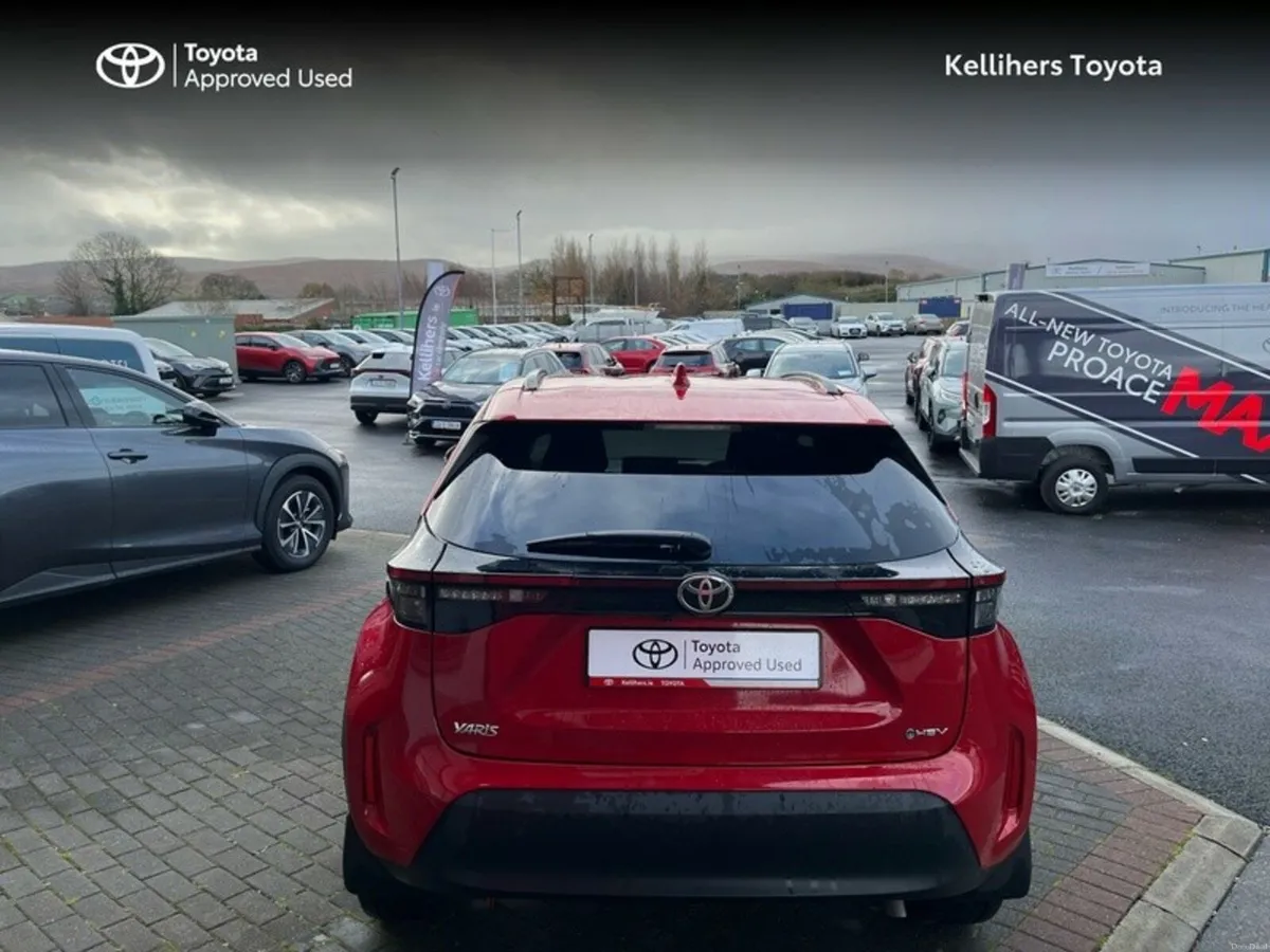 Toyota Yaris Cross YARIS CROSS L-SPORT MONO - Image 4