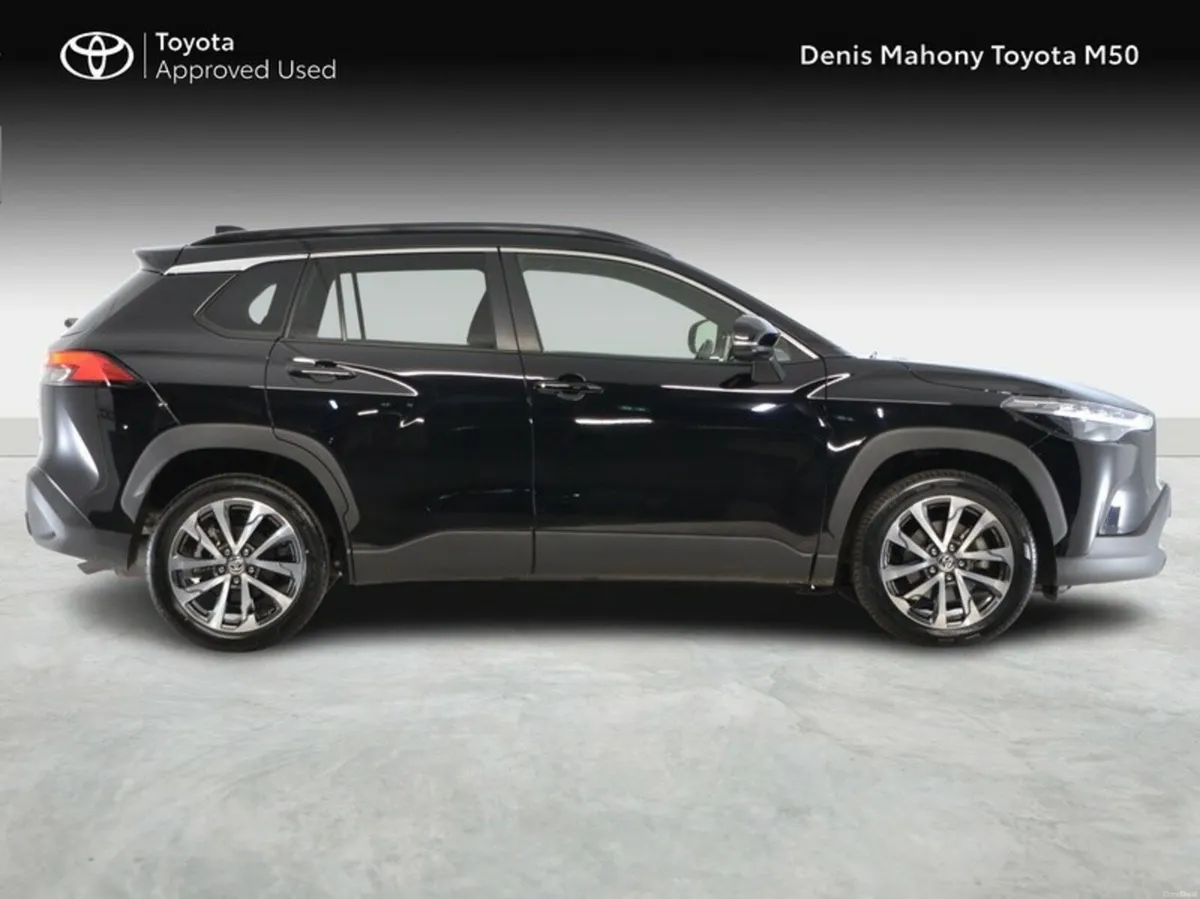 Toyota Corolla Cross Hybrid Sport Auto - Image 3