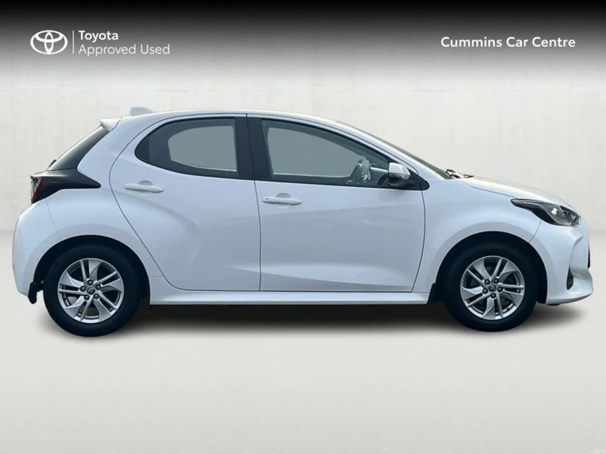 Toyota Yaris YARIS 1.0 LUNA 5 Door - Image 3