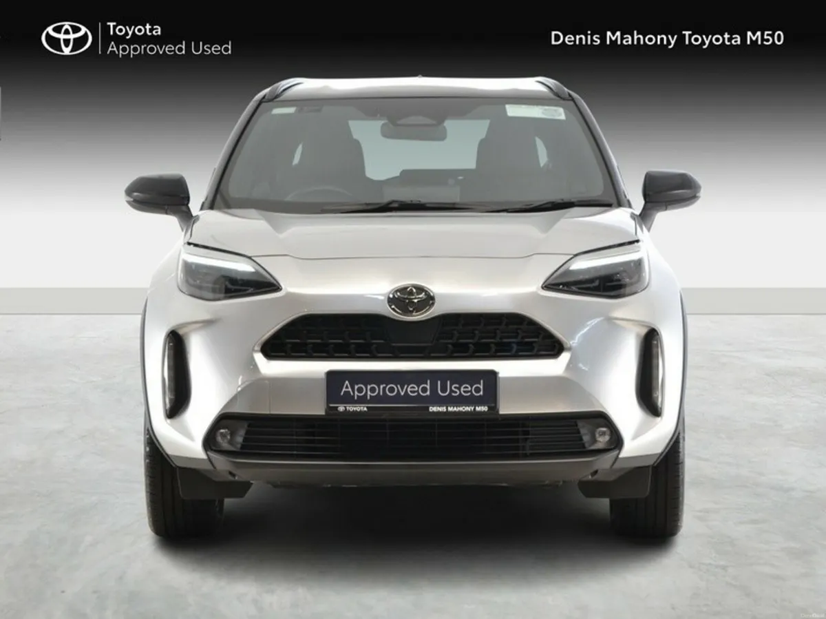 Toyota Yaris Cross Luna Sport Hybrid Auto - Image 5