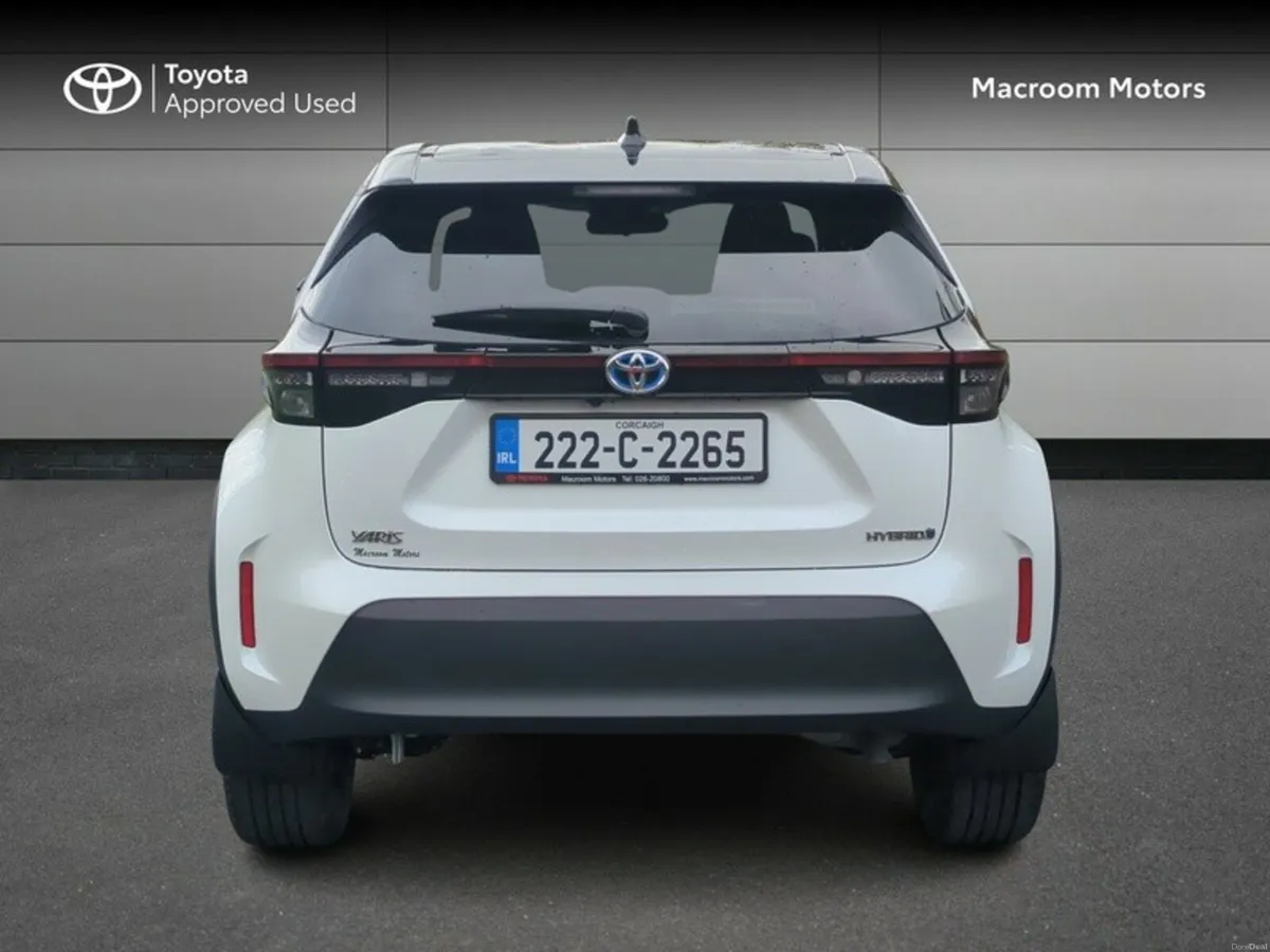 Toyota Yaris Cross FRESH SELECTION OF TRADE-INS YA - Image 4