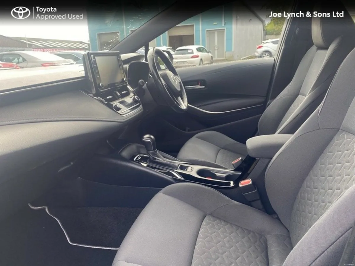 Toyota Corolla HYBRID LUNA H/B 4DR AUTO - Image 6