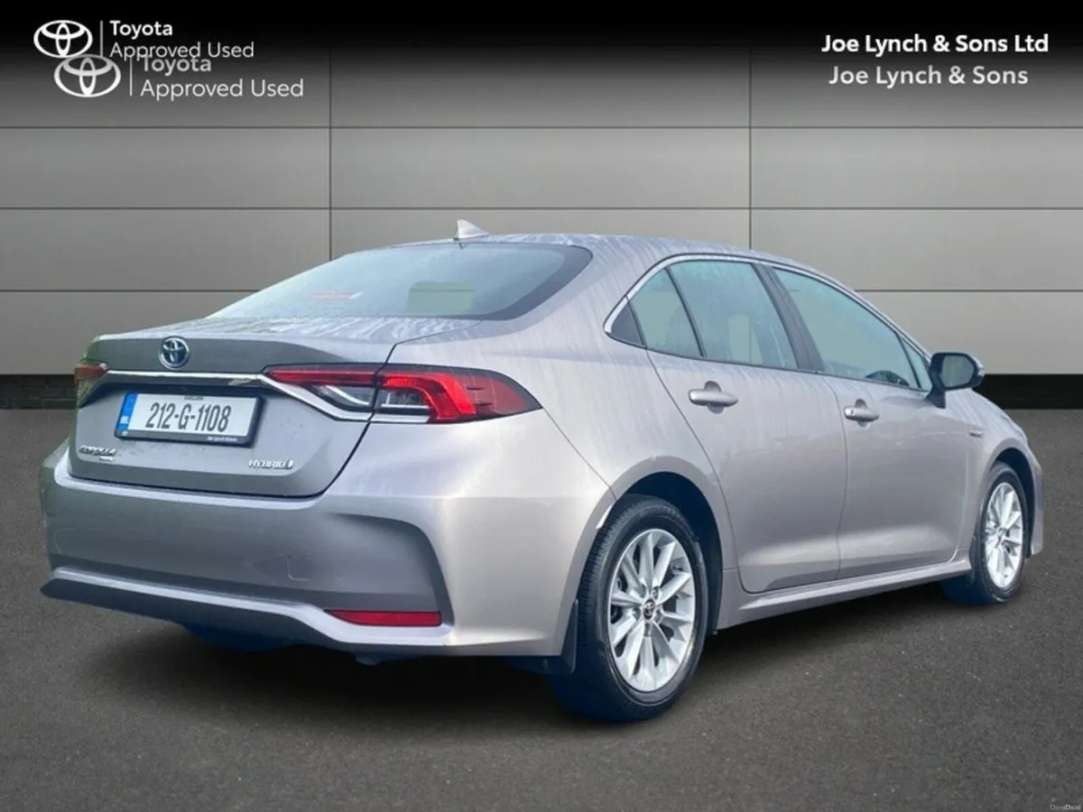 Toyota Corolla Hybrid Luna Saloon - Image 2