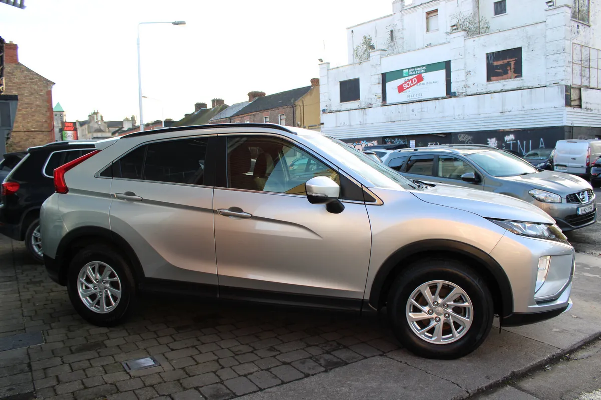Mitsubishi Eclipse Cross 1.5 2019 - Image 3