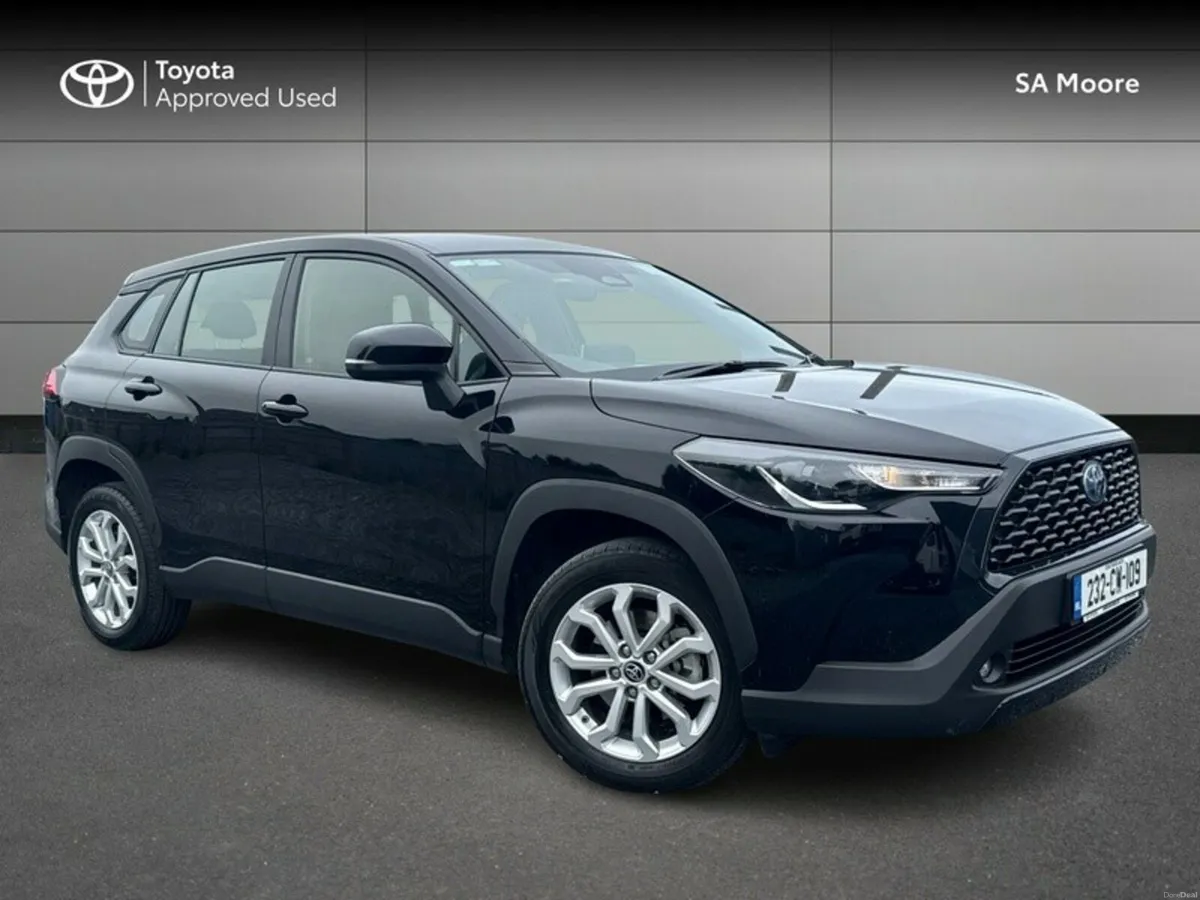 Toyota Corolla Cross HYBRID LUNA - Image 1