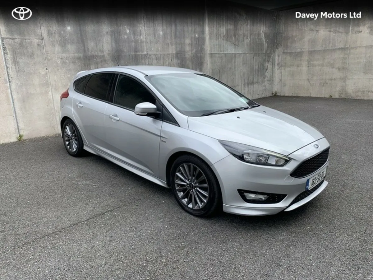 Ford Focus ST-LINE 1.0 ECOBOOST 125PS 6SPEED - Image 1