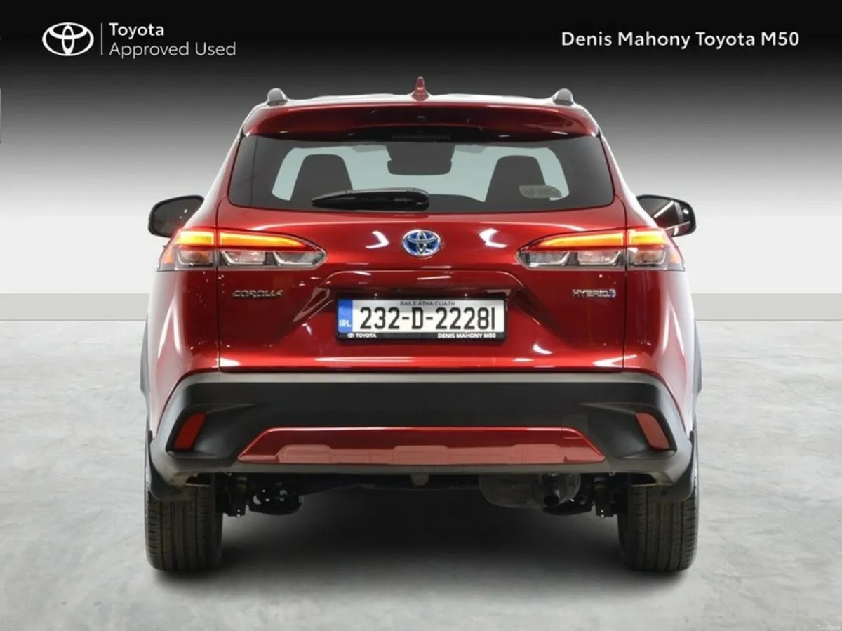 Toyota Corolla Cross Hybrid Luna Sport Auto - Image 4