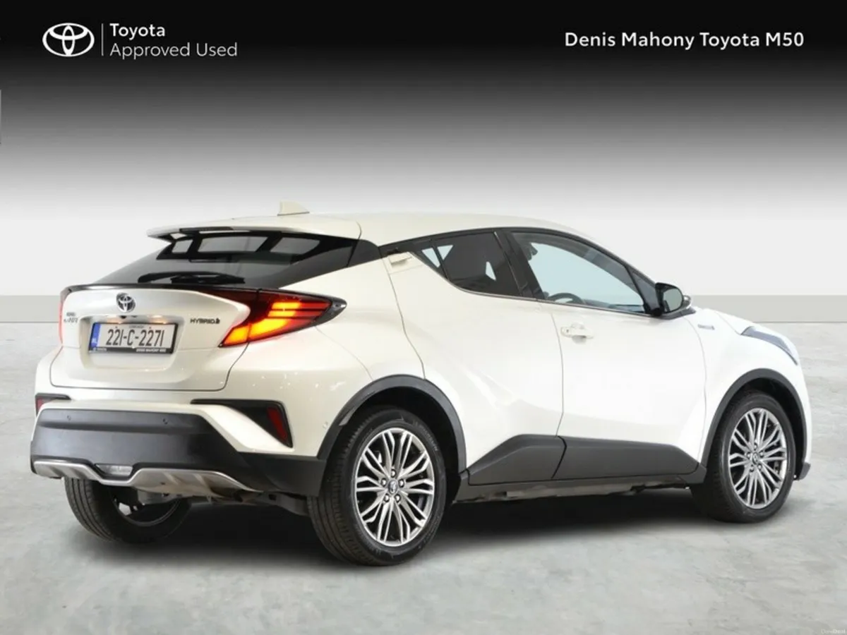 Toyota C-HR SOL Hybrid Auto - Image 2