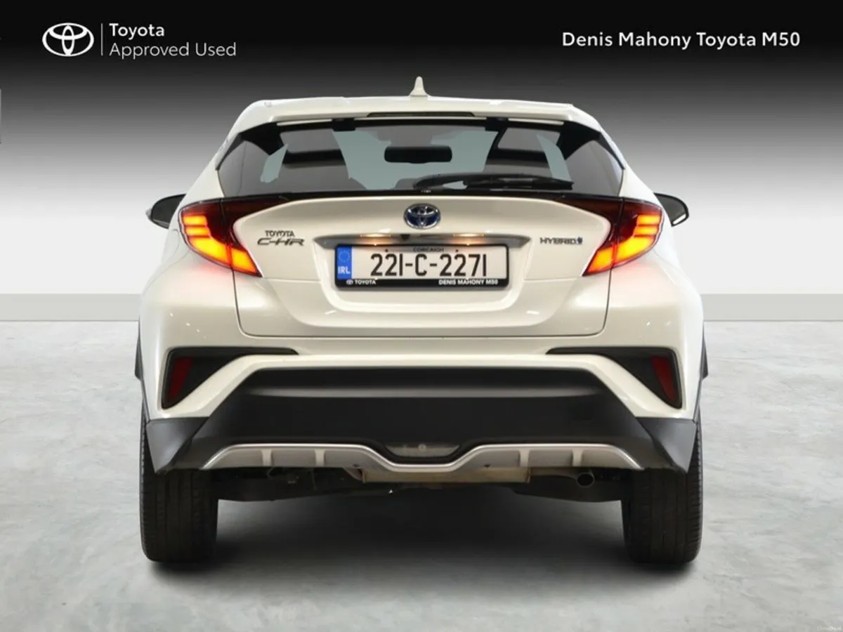 Toyota C-HR SOL Hybrid Auto - Image 4