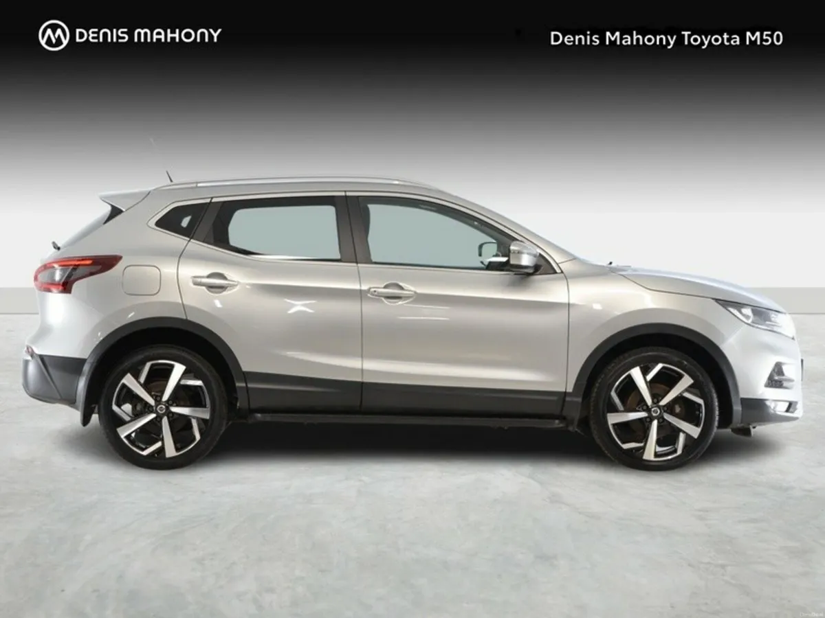 Nissan Qashqai SV Premium - Image 3