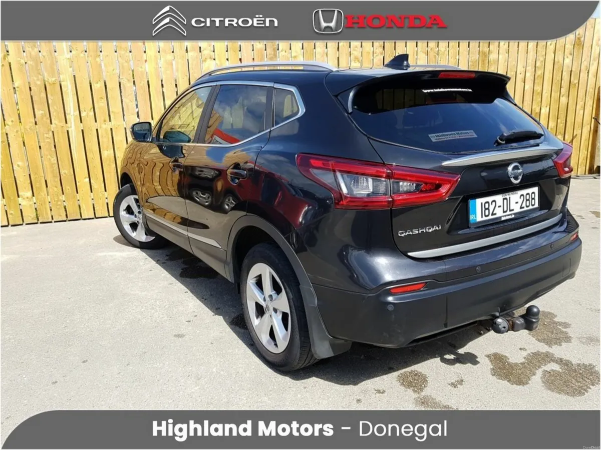 Nissan Qashqai 1.5 DSL SV ** FROM €49 PER WEEK ** - Image 3
