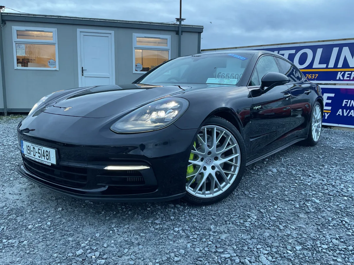 PORSCHE PANAMERA 2.9 PETROL HYBRID 462 BHP LOW KMS - Image 3