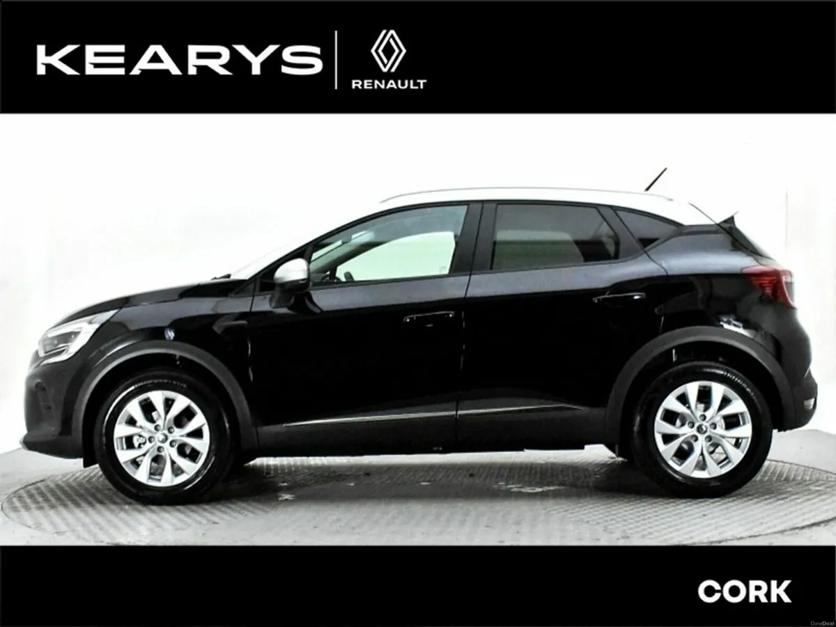 Renault Captur Iconic dCi 95 Manual MY19 - Image 4