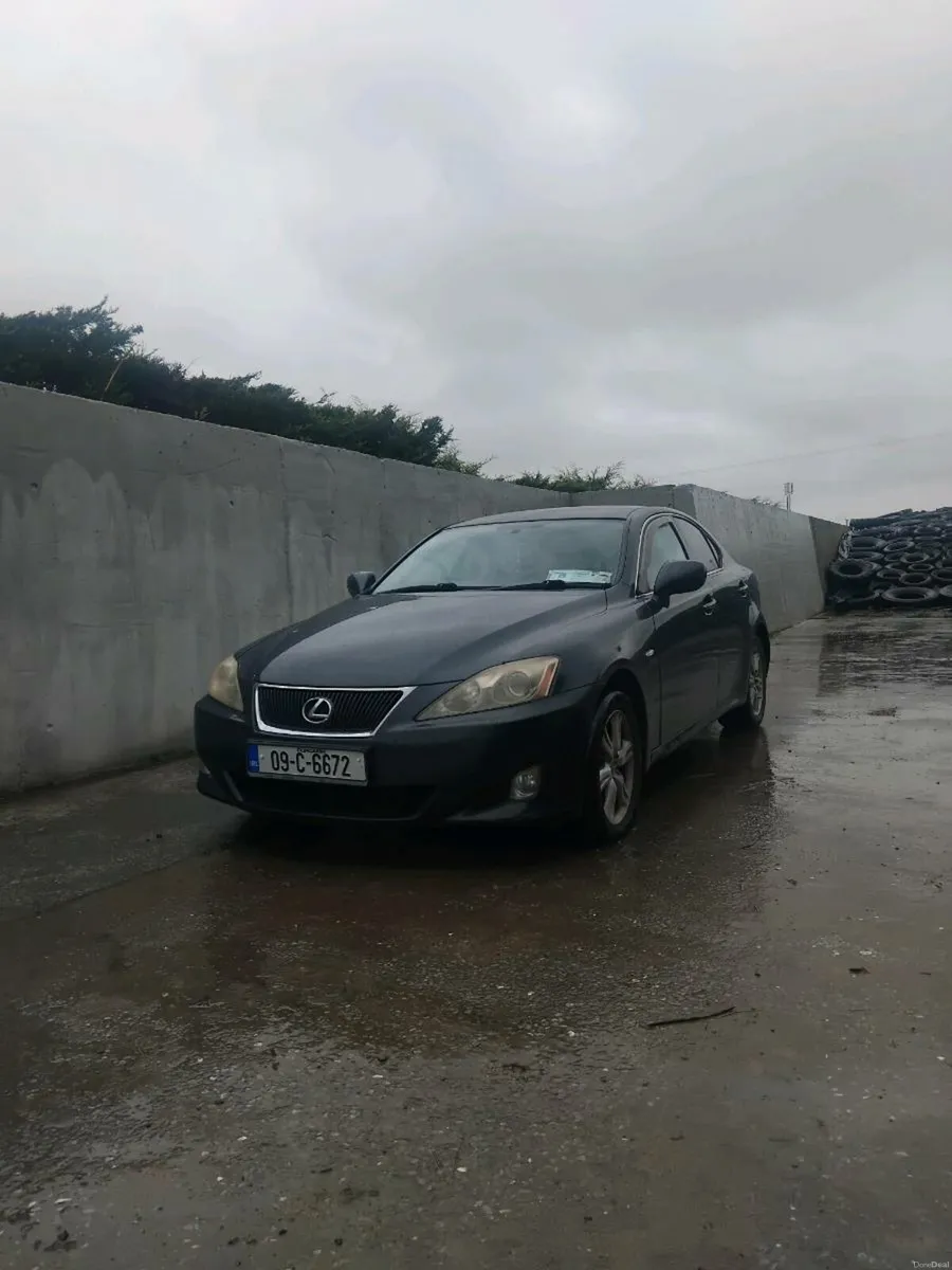 Lexus is220d - Image 2
