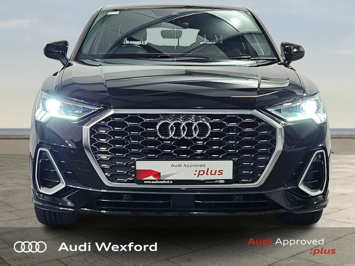 Audi Q3 45 TFSI E S Tronic S line €391 - Image 3