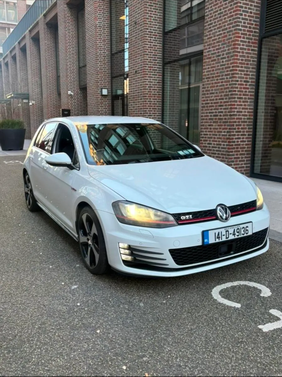 Volkswagen Golf GTI - Image 2