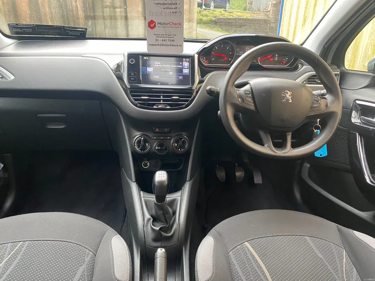 Peugeot 208 2015//DIESEL///FINANCE AVAILABLE// - Image 6