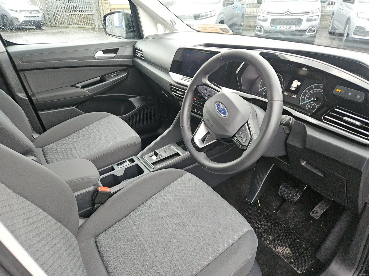 Ford Tourneo Connect Wheelchair Access Automatic - Image 6