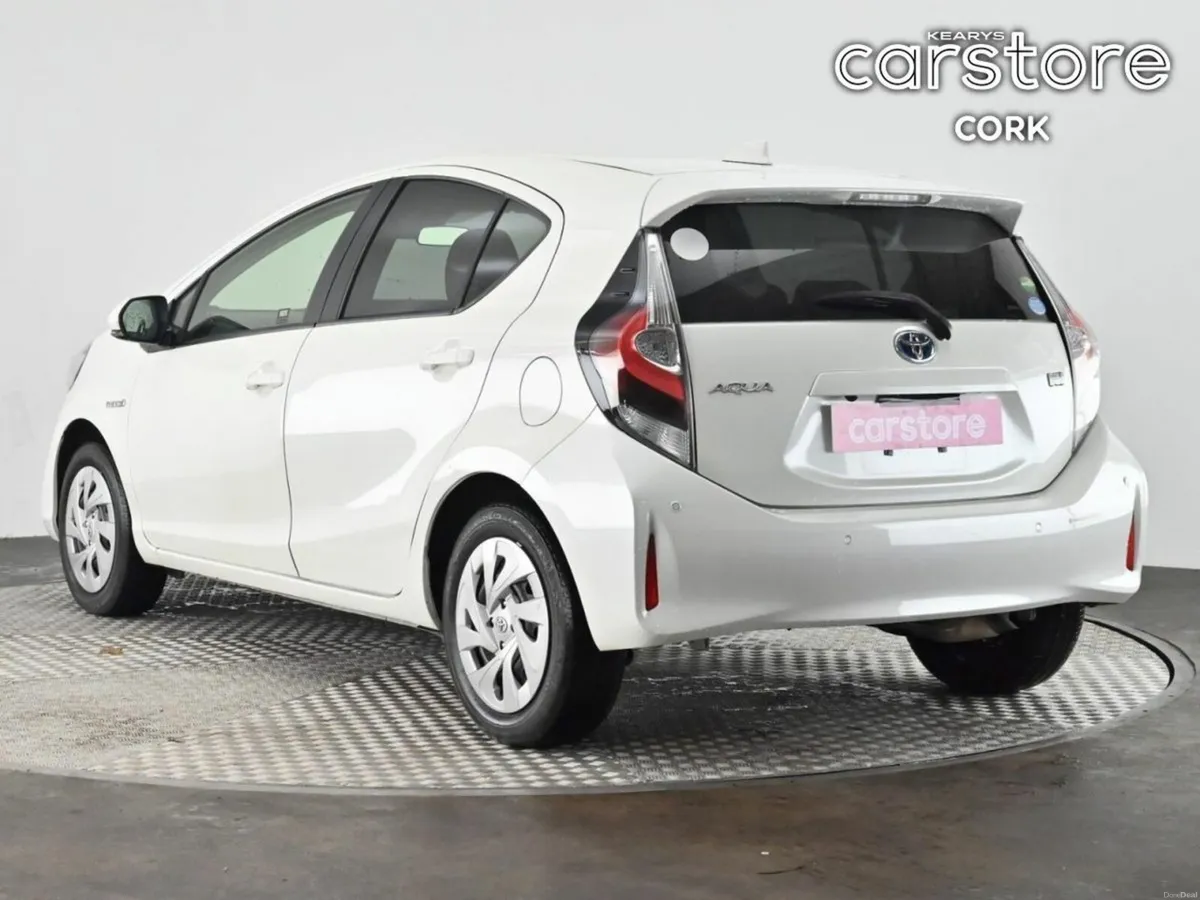 Toyota Aqua AQUA 1.5 Hybrid 5DR AUTO - Image 3