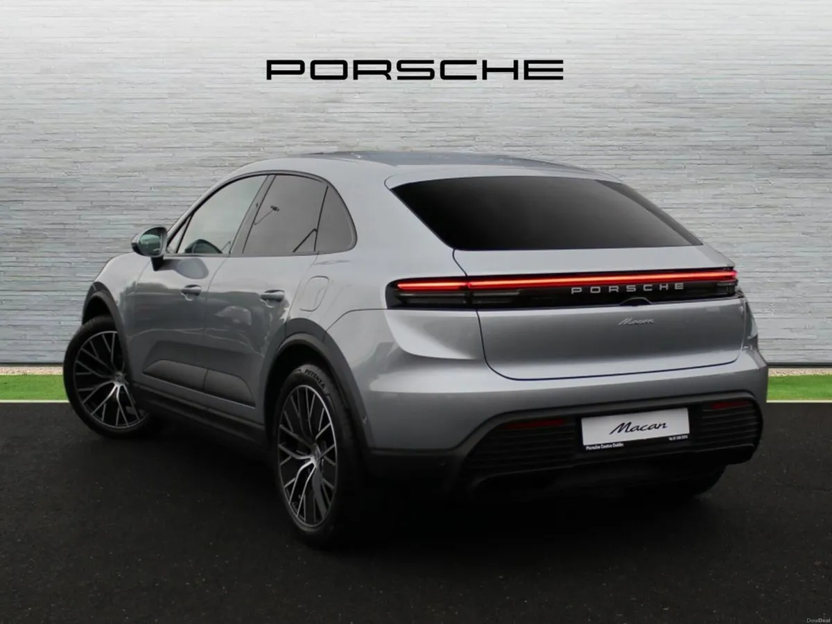 Porsche Macan Electric - Image 3