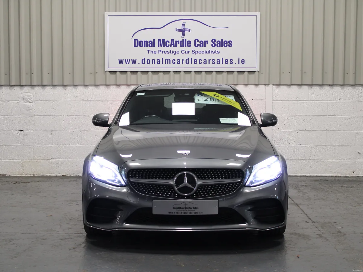 Mercedes-Benz 300 2021 - Image 3