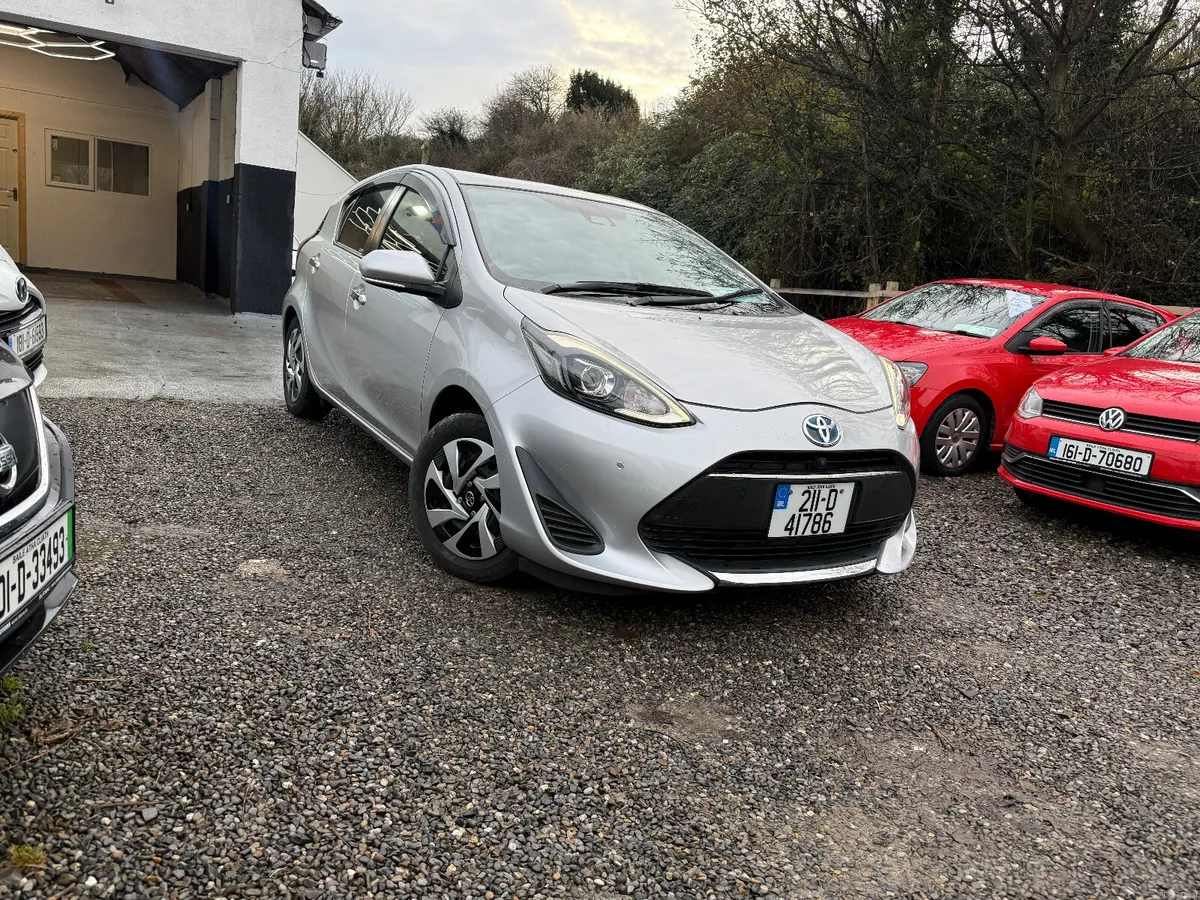Toyota Aqua 2021 low mileage - Image 3