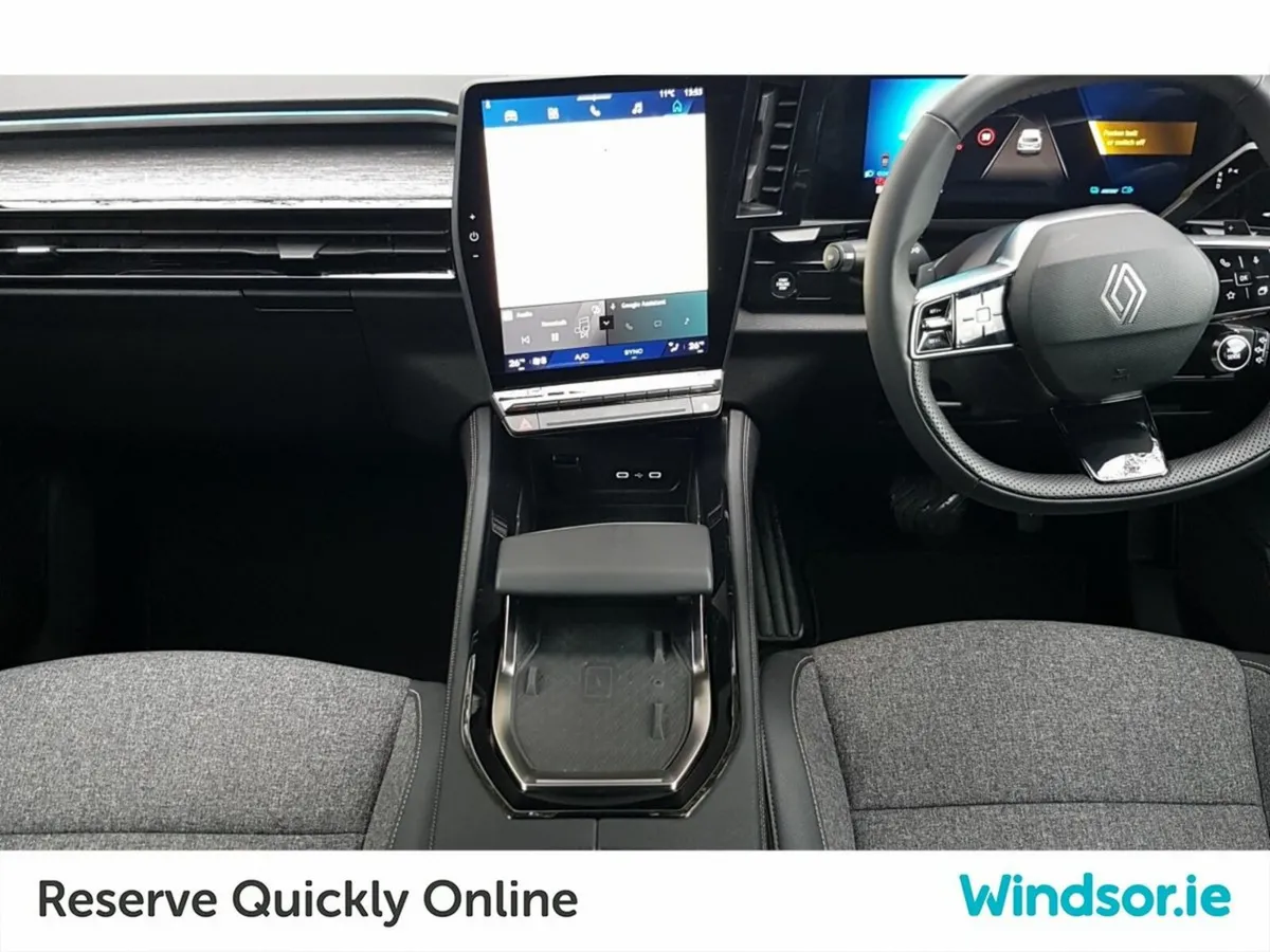 Renault Austral techno full hybrid E-Tech 200 Auto - Image 3