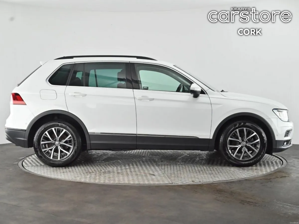 Volkswagen Tiguan 1.5 Auto - Image 2