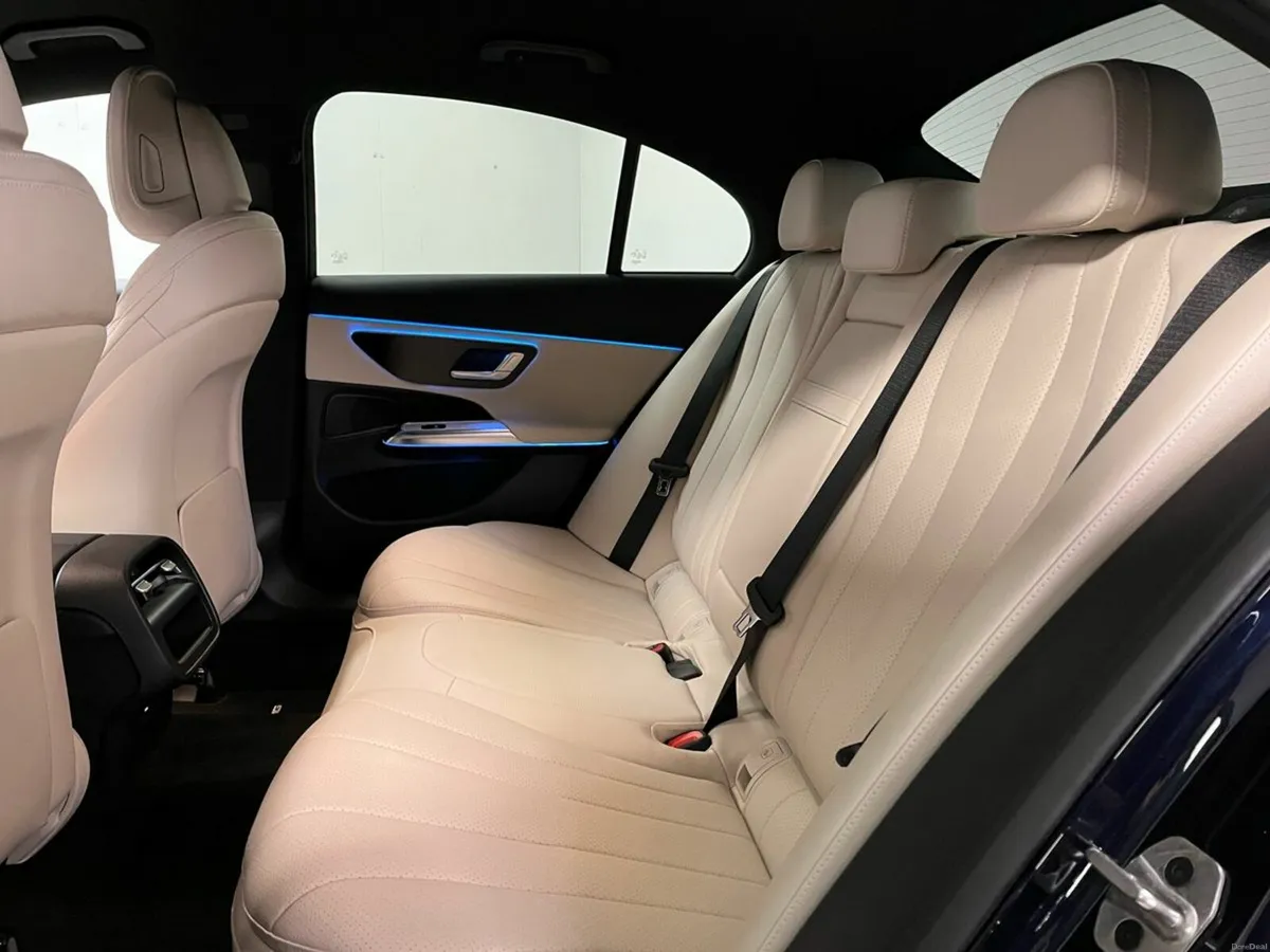 Mercedes-Benz E-Class 300de AMG - 20 Inch Alloys - - Image 4