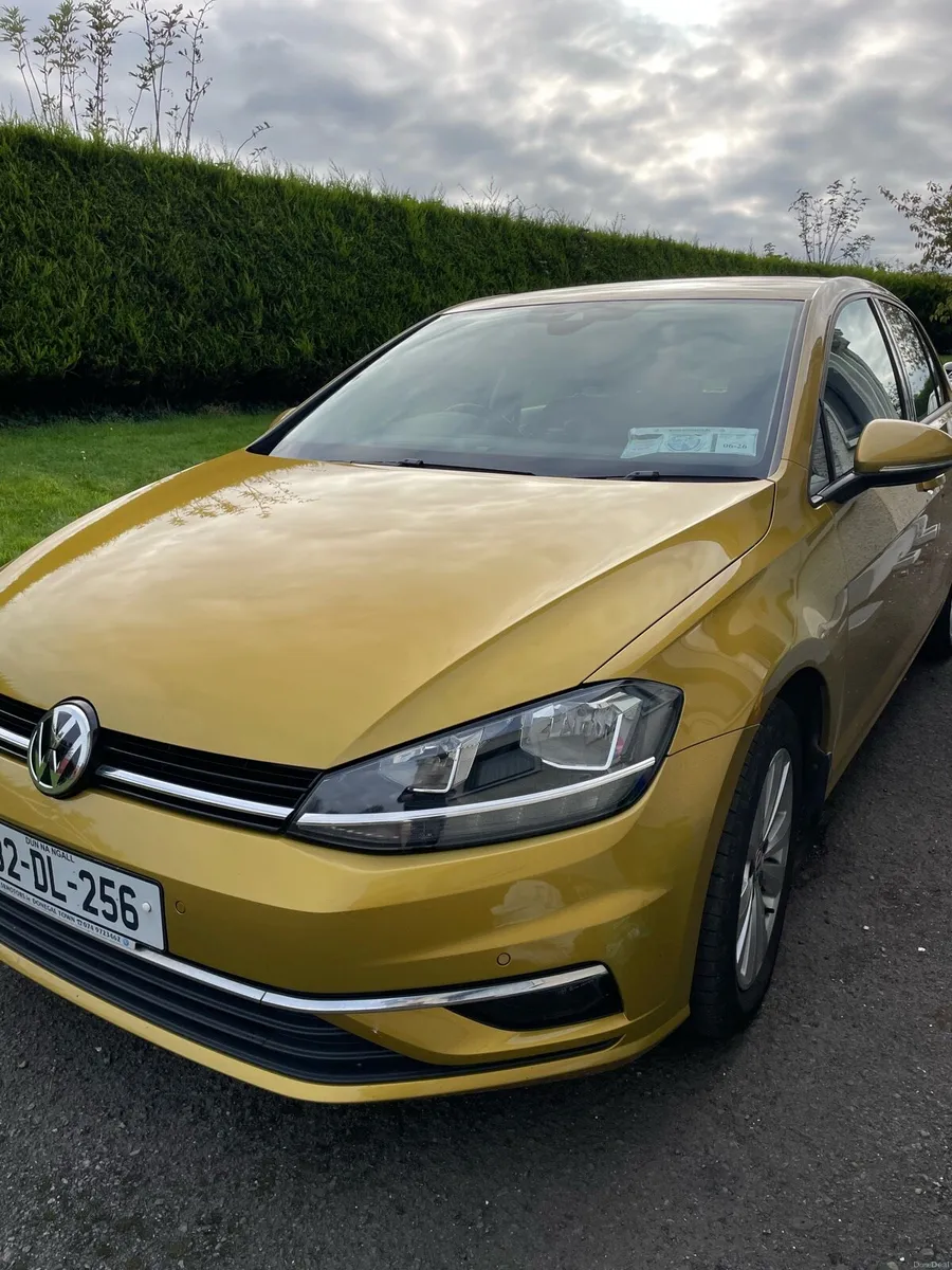 VW Golf comfort line. Automatic. - Image 1