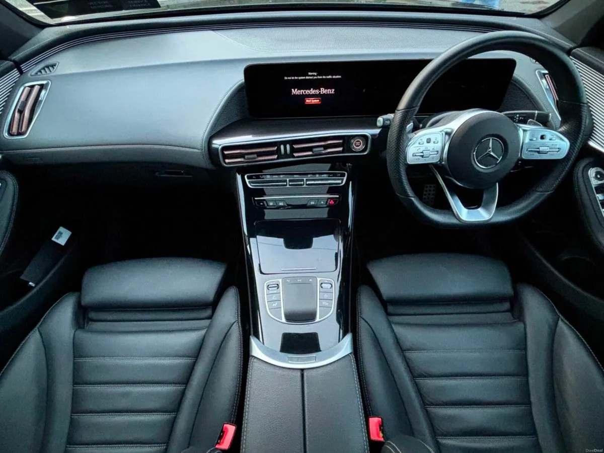 Mercedes-Benz EQC PREMIUM AMG LINE 400 4MATIC SUNR - Image 2