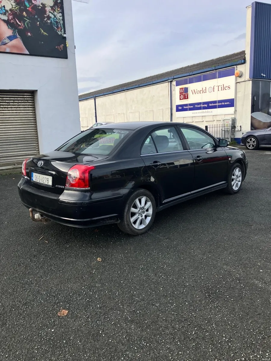 Toyota Avenssis - Image 3