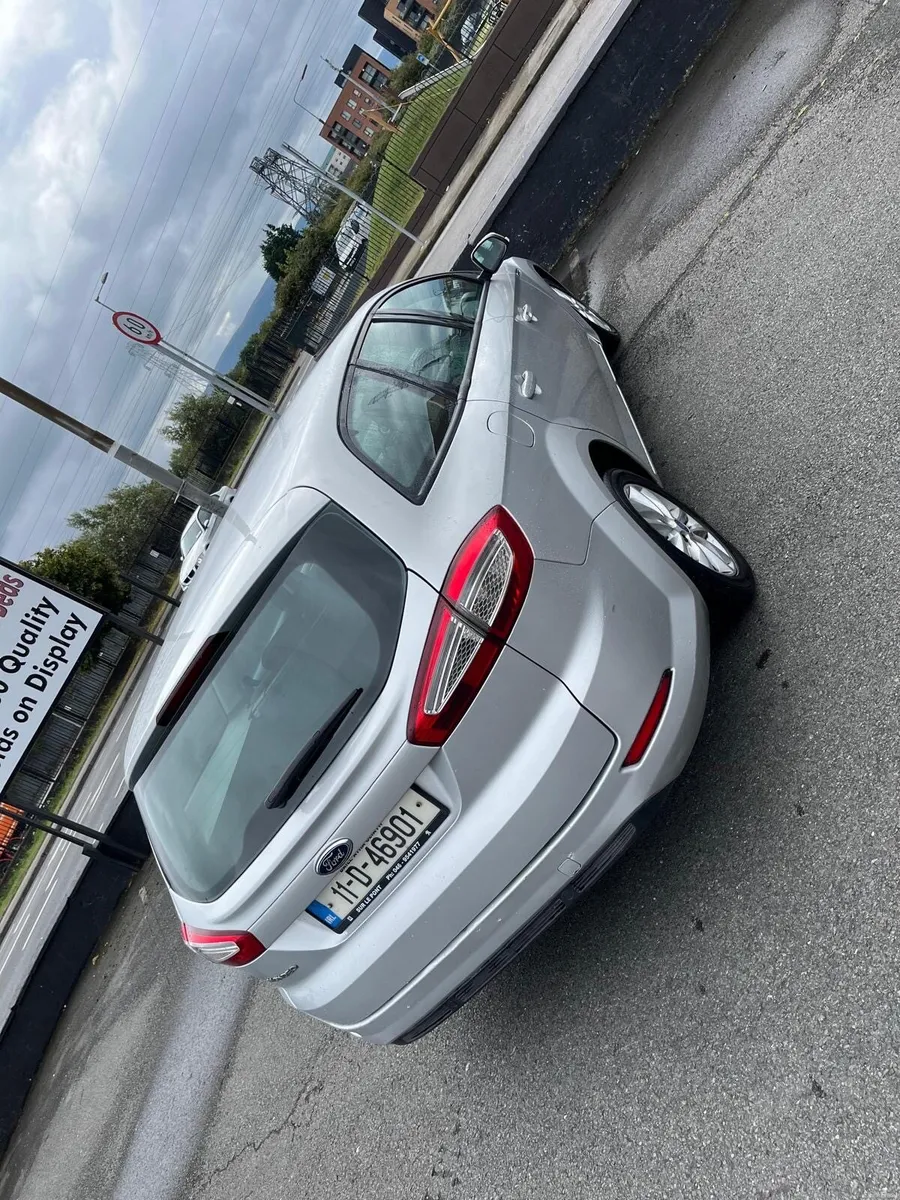 Ford Mondeo 2011 - Image 4